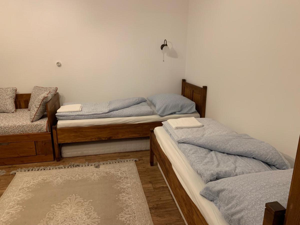 Szazesztendos Reveszhaz Apartman Szigetmonostor Buitenkant foto