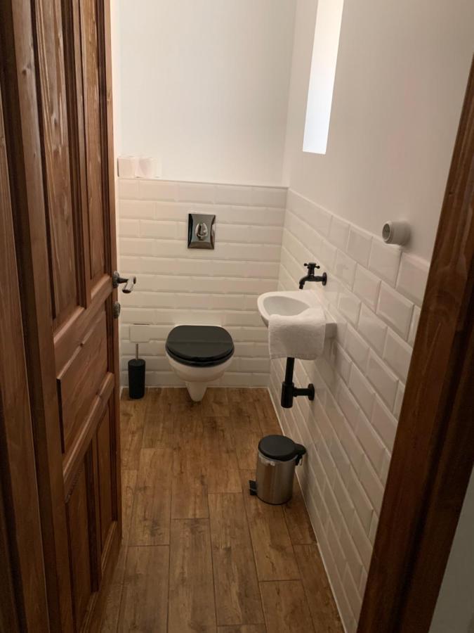 Szazesztendos Reveszhaz Apartman Szigetmonostor Buitenkant foto